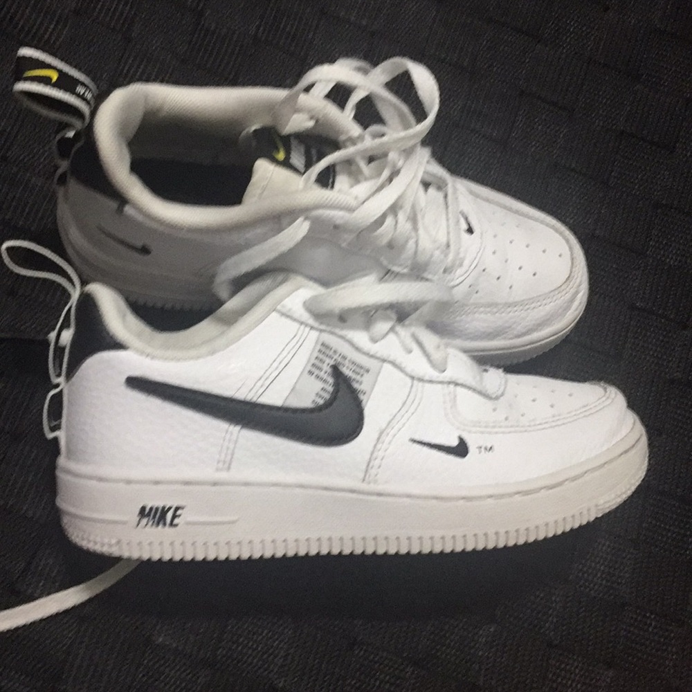 Kids Low Top Nike Force Ones